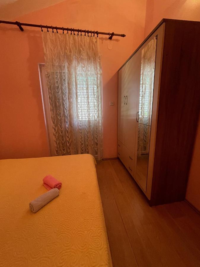 Apartmani Anka I Antonio Drage Exterior photo
